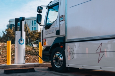 Inauguration of the first charging station for e-trucks at Renault Trucks